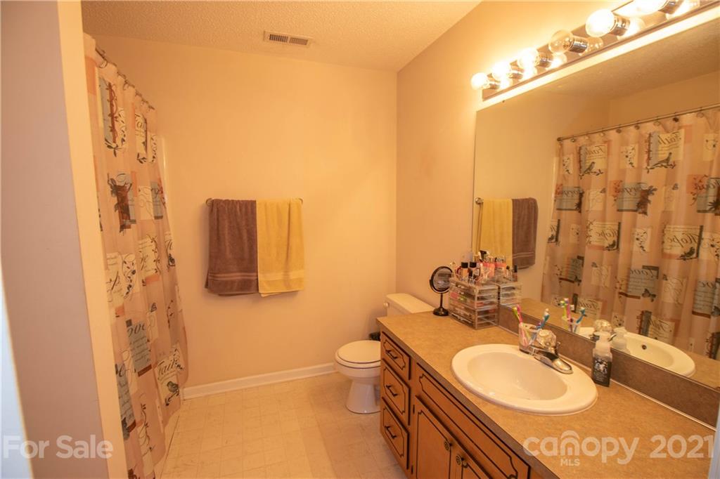 4659 Powder Horne Lane Conover NC 28613