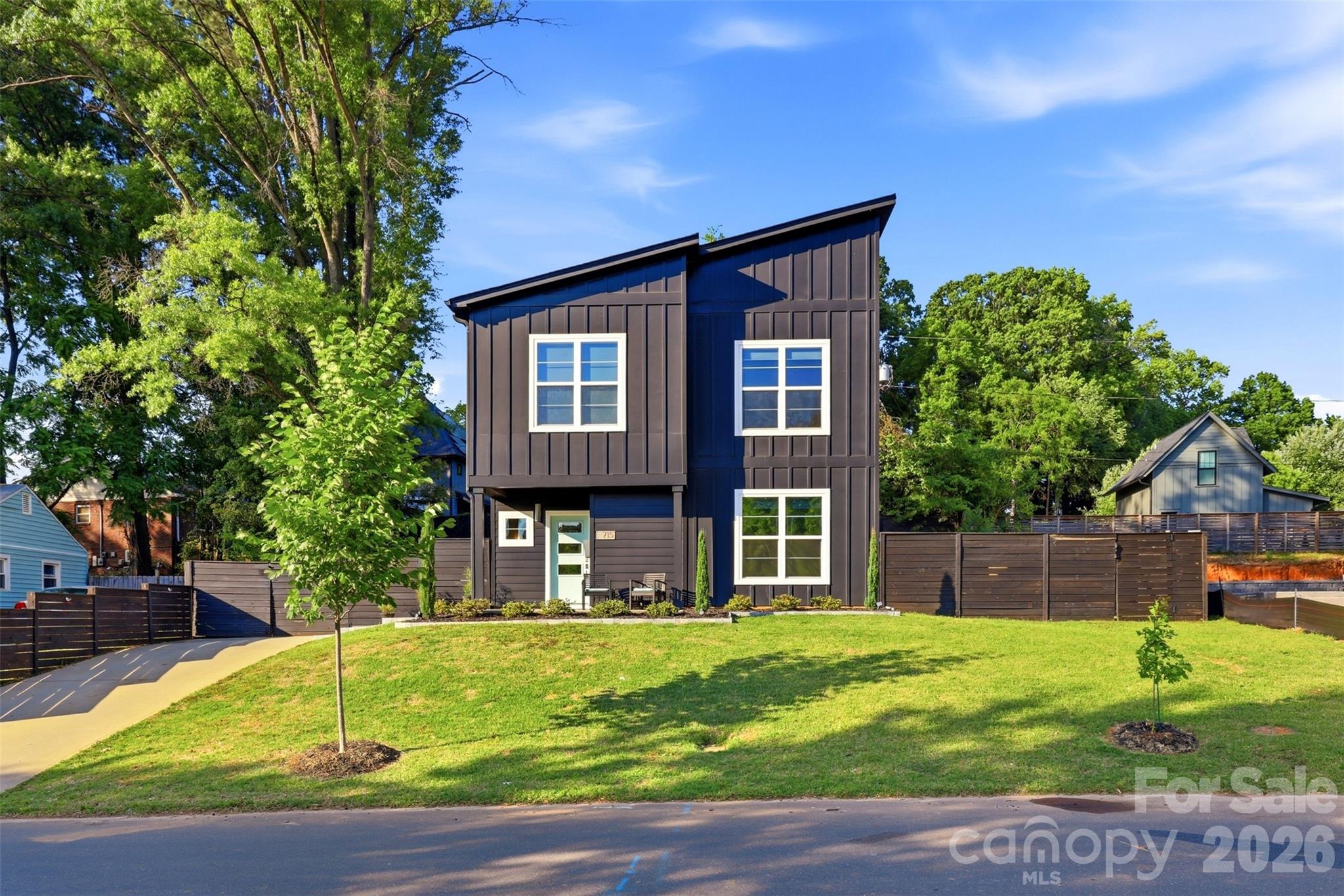 715 E 28th Street Charlotte NC 28205