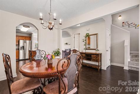 421 Glencroft Drive Wingate NC 28174
