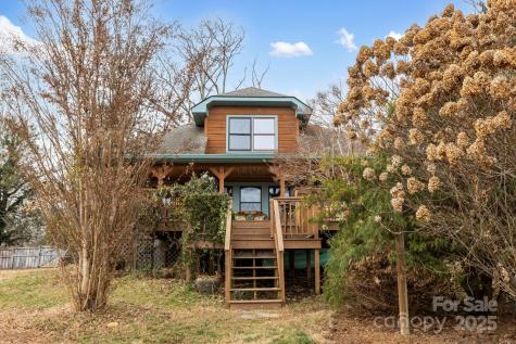 104 Enthoffer Street Black Mountain NC 28711