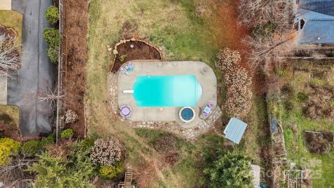 104 Enthoffer Street Black Mountain NC 28711