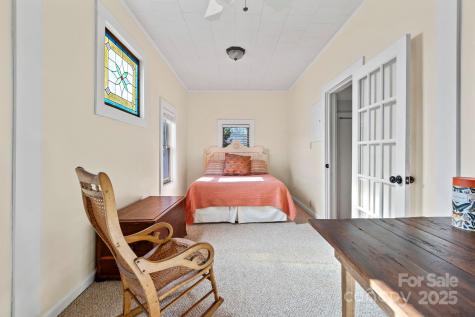 104 Enthoffer Street Black Mountain NC 28711