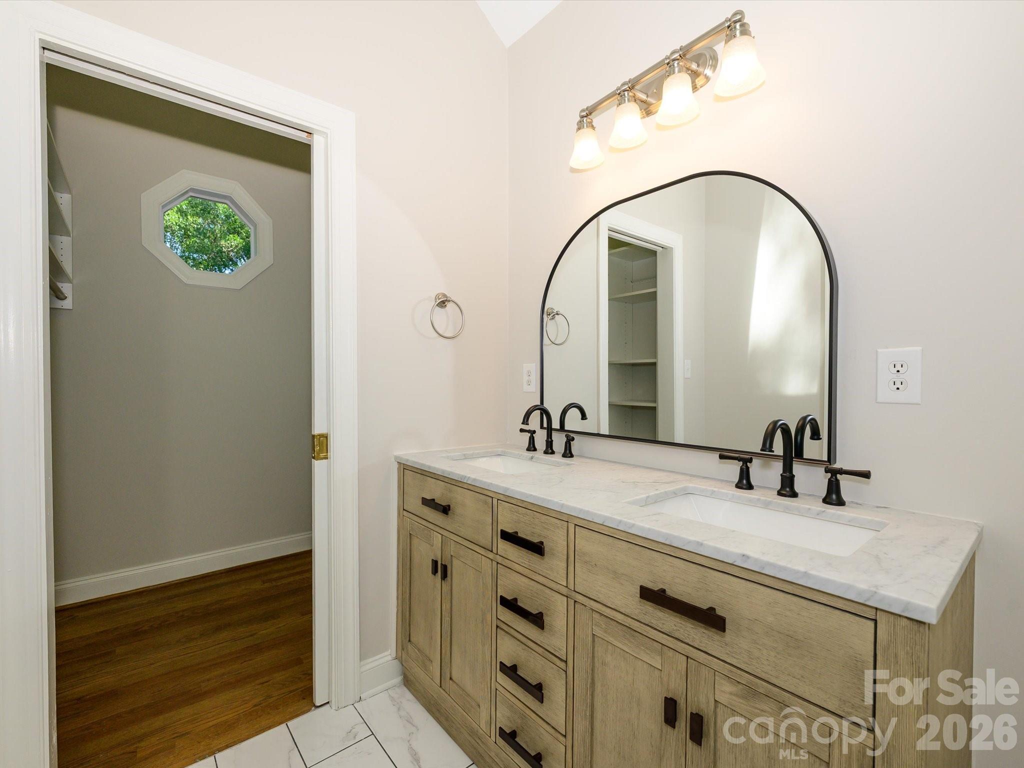 1929 Mecklenburg Avenue Charlotte NC 28205