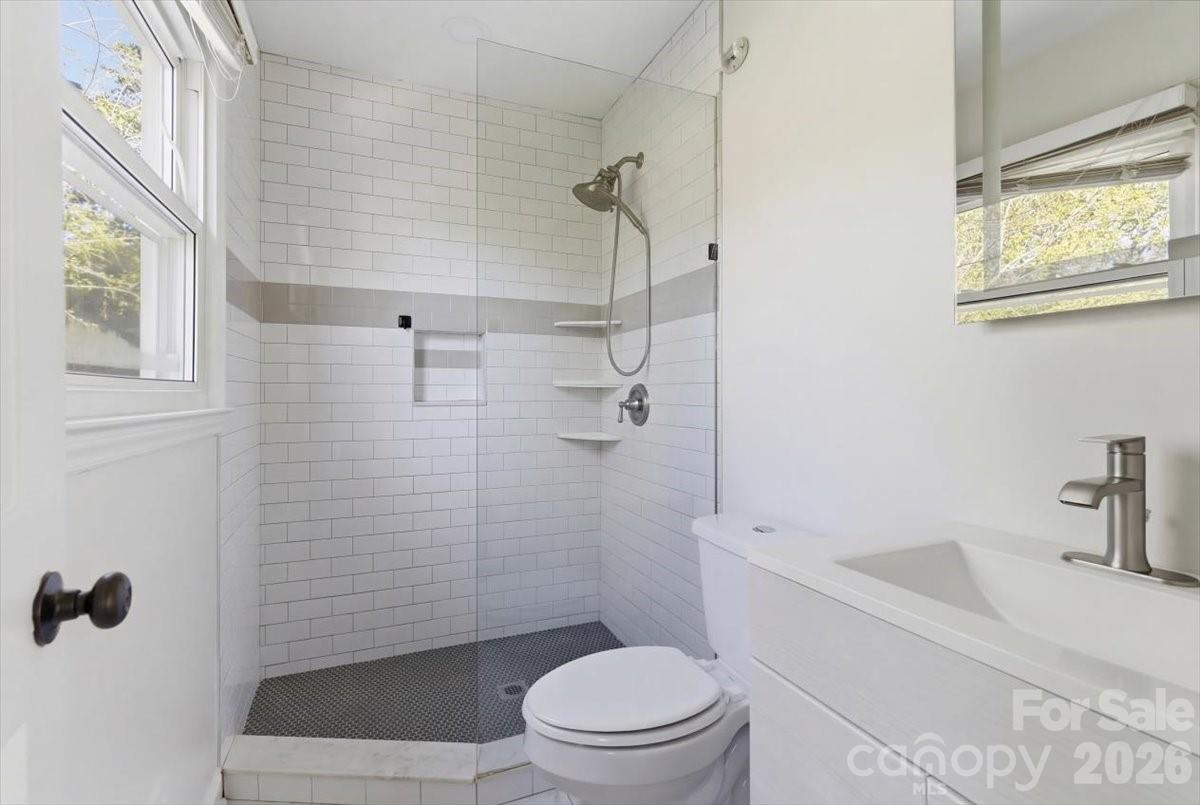 5810 Red Carriage Lane Charlotte NC 28212