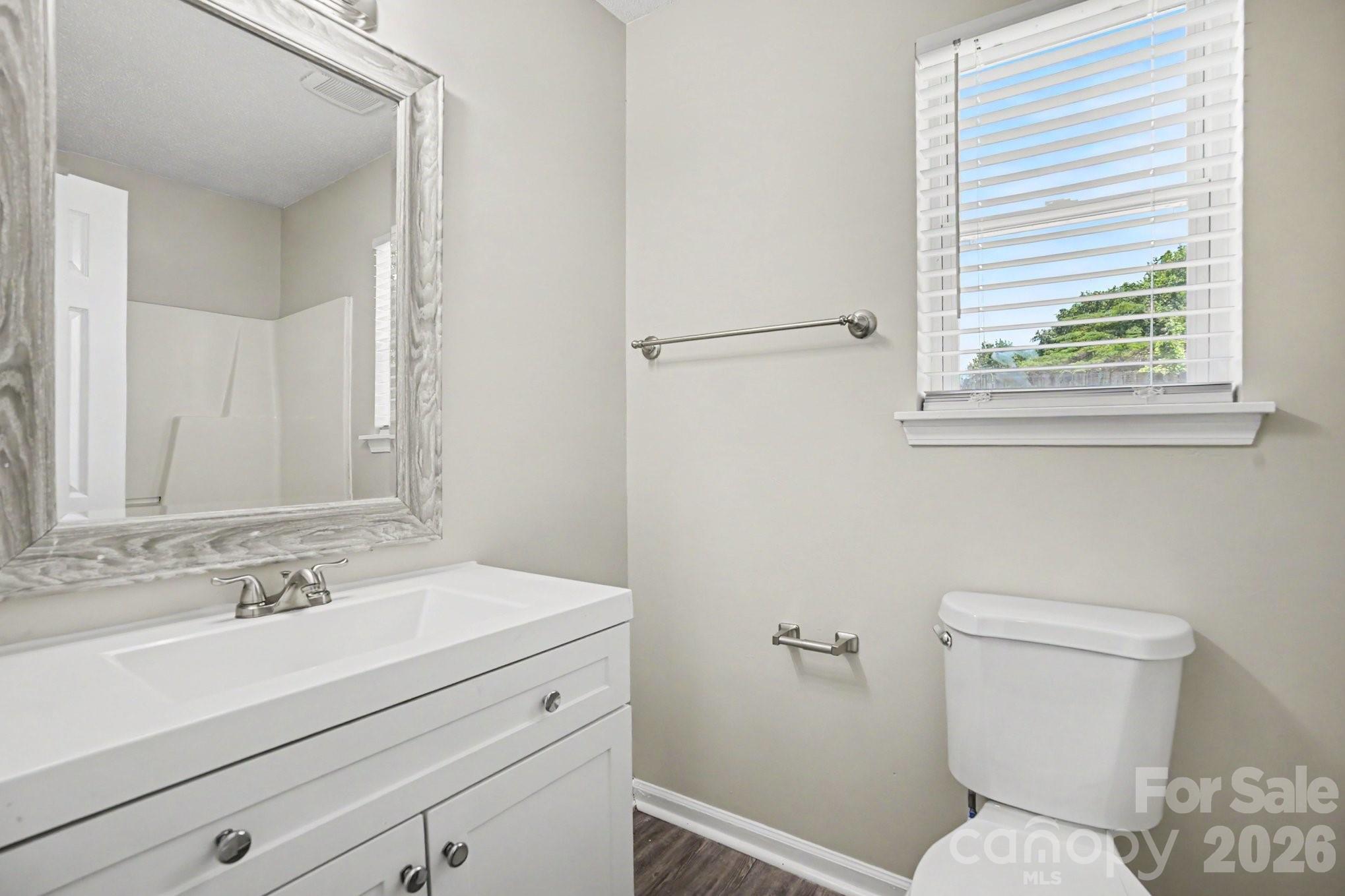 1610 Forest Stream Court Charlotte NC 28213