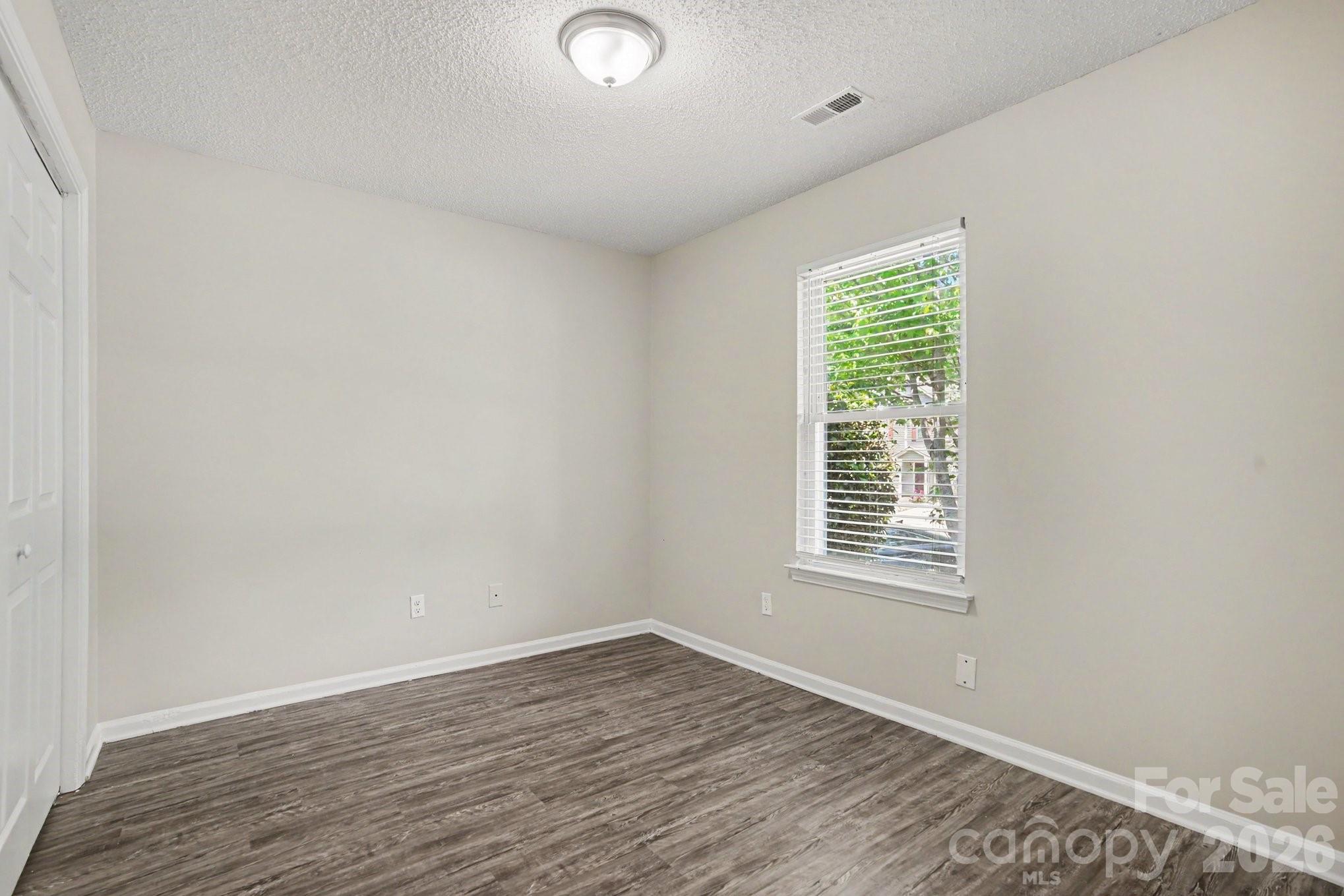 1610 Forest Stream Court Charlotte NC 28213