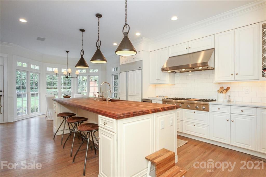 2026 Beverly Drive Charlotte NC 28207