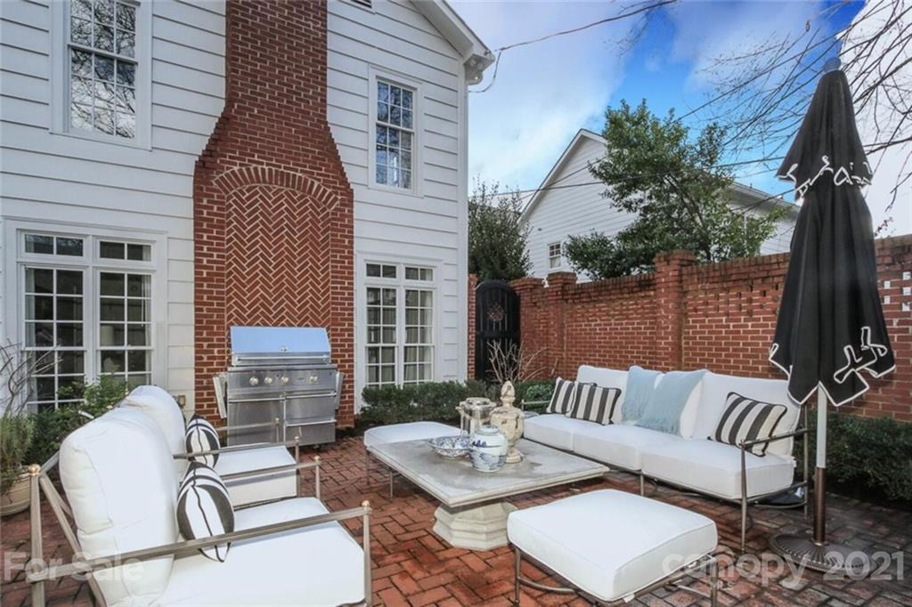 2026 Beverly Drive Charlotte NC 28207