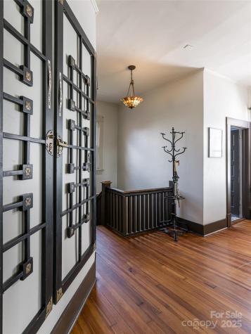 62 Bartlett Street Asheville NC 28801