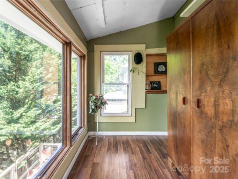 62 Bartlett Street Asheville NC 28801