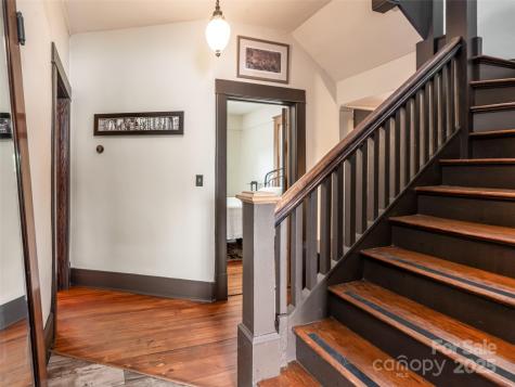 62 Bartlett Street Asheville NC 28801
