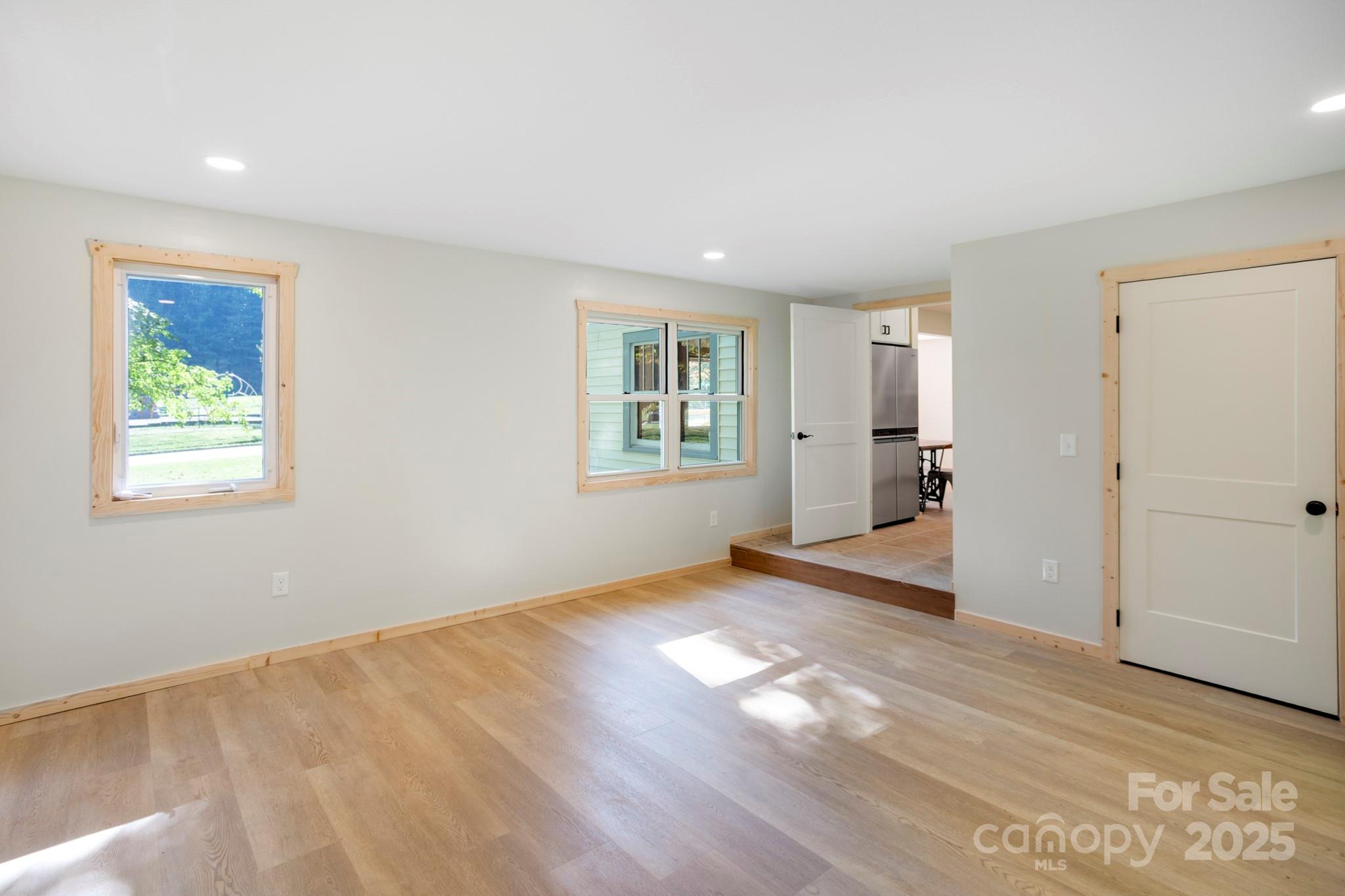 1808 Allens Creek Road Waynesville NC 28786