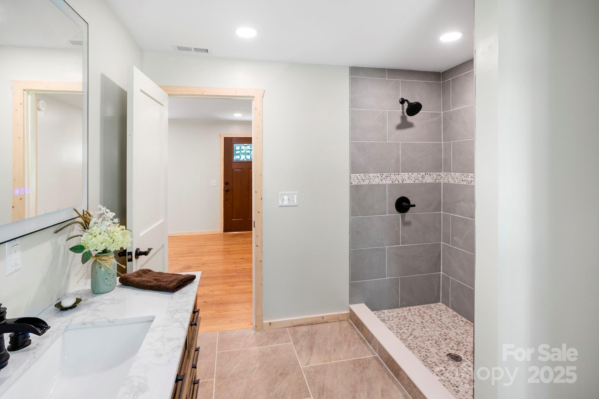 1808 Allens Creek Road Waynesville NC 28786