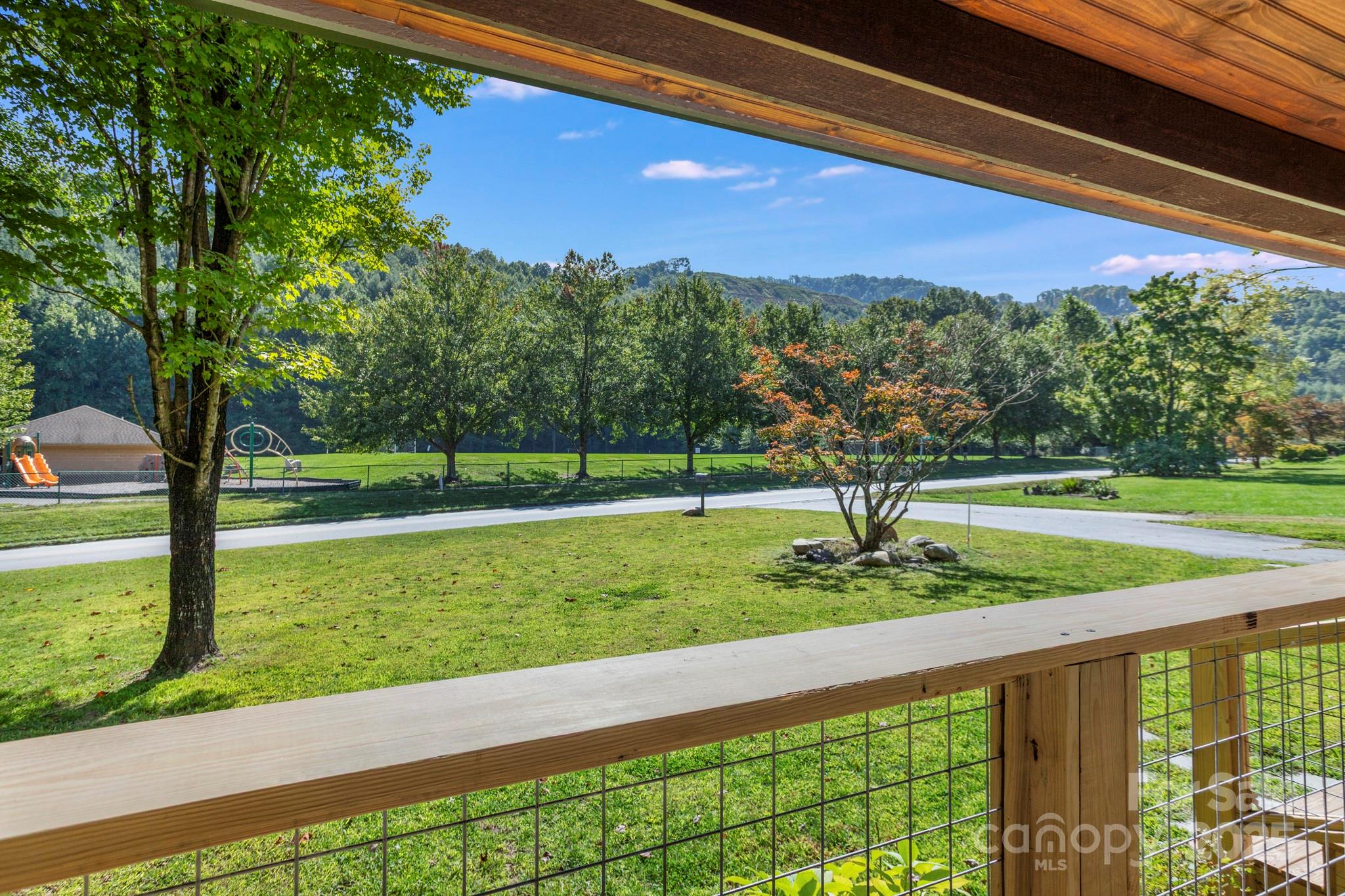 1808 Allens Creek Road Waynesville NC 28786