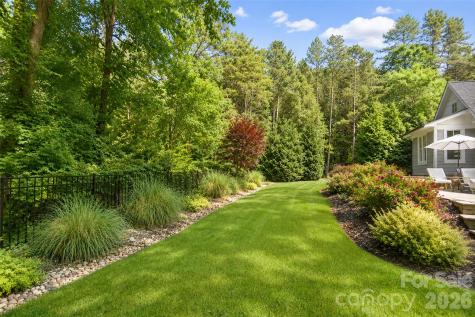 18616 Maplecroft Lake Lane Davidson NC 28036
