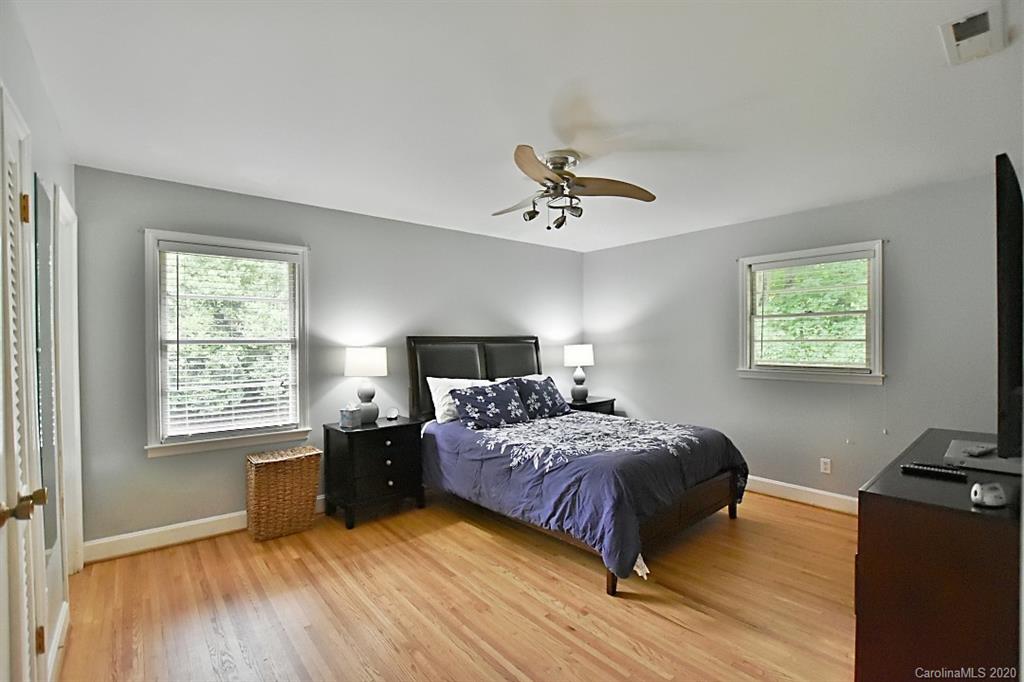 2219 Collingdale Place Charlotte NC 28210