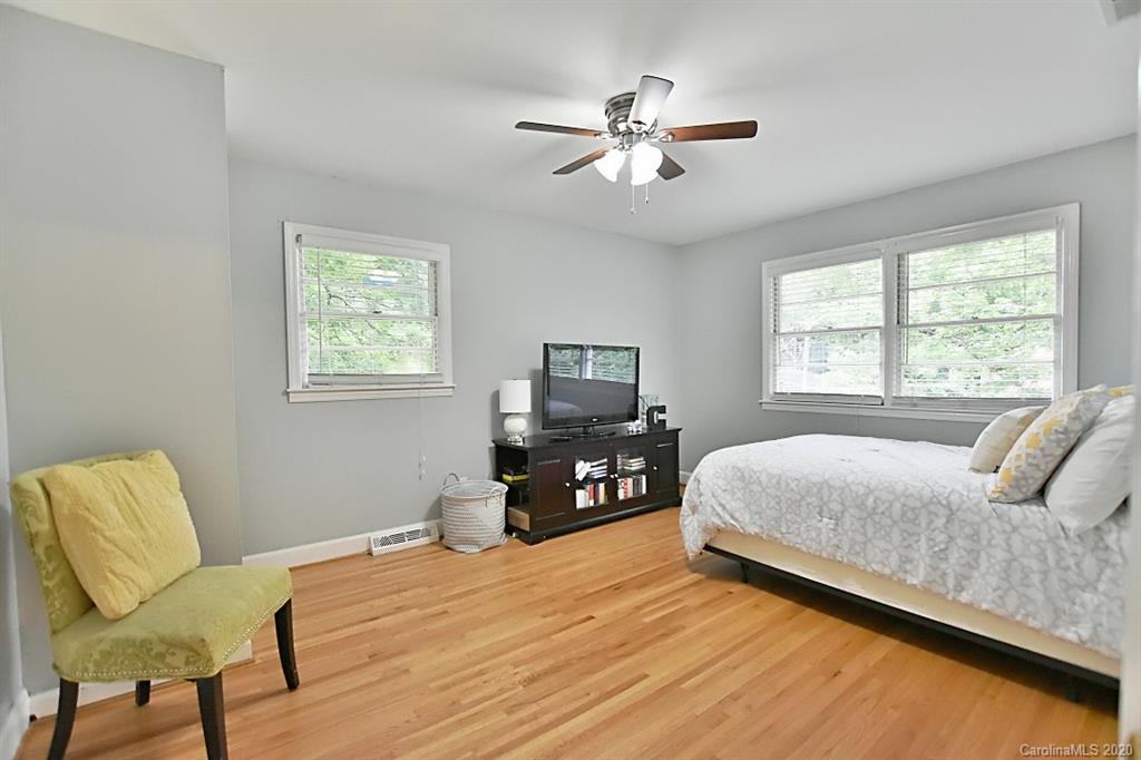 2219 Collingdale Place Charlotte NC 28210