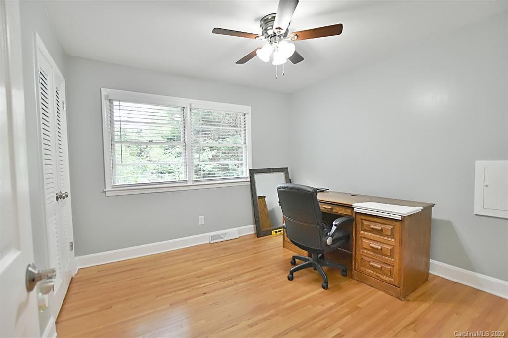 2219 Collingdale Place Charlotte NC 28210