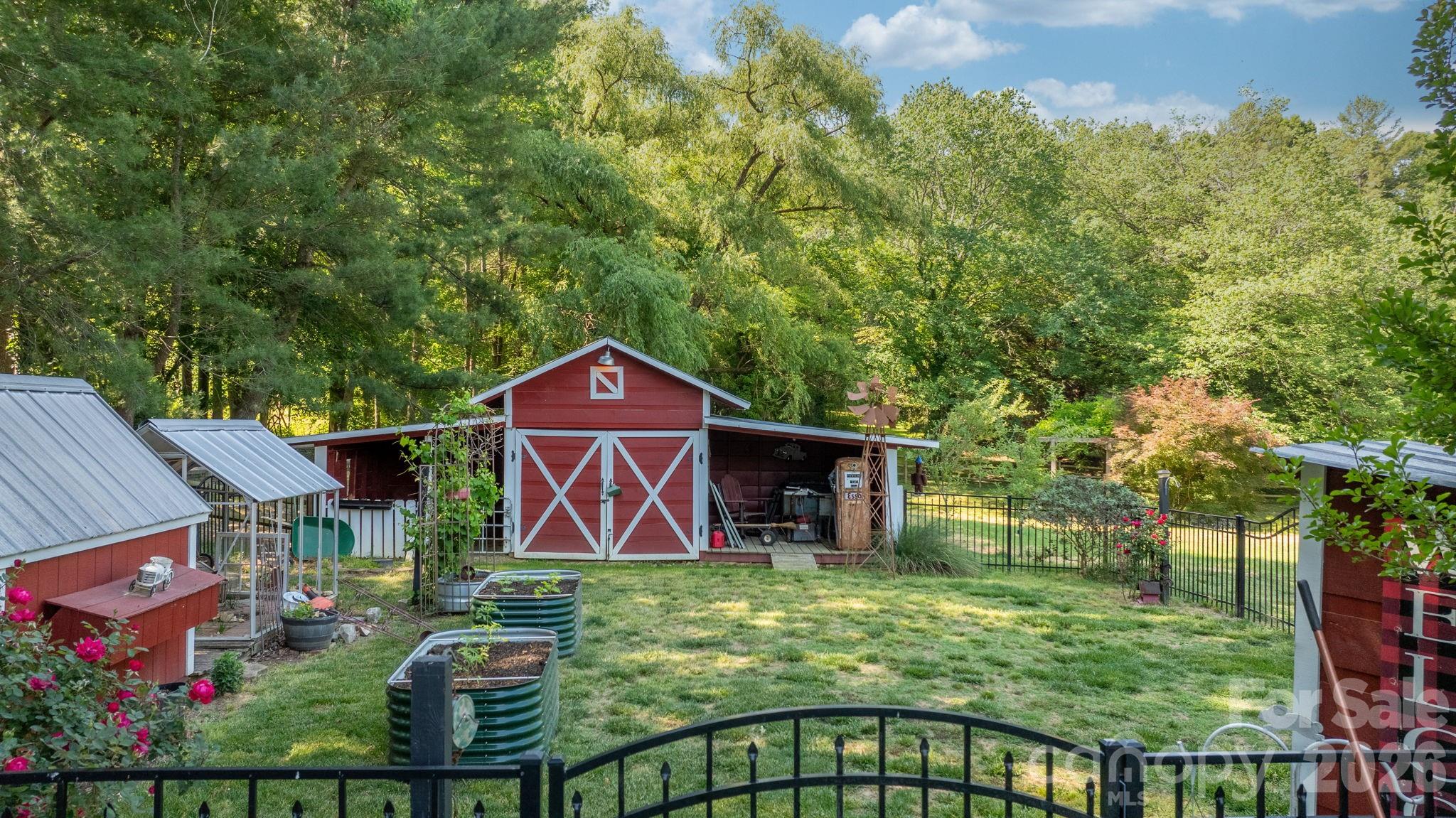 401 Redwood Court Lenoir NC 28645