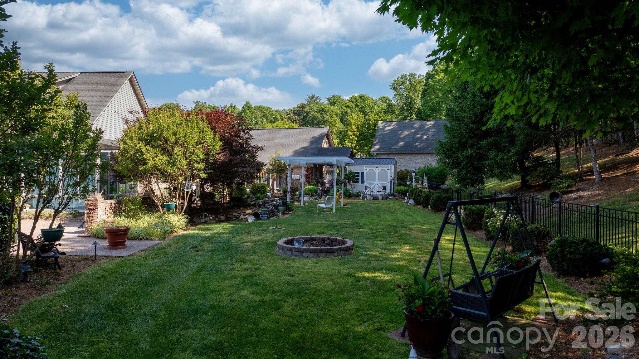 401 Redwood Court Lenoir NC 28645