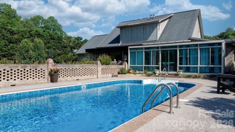 401 Redwood Court Lenoir NC 28645