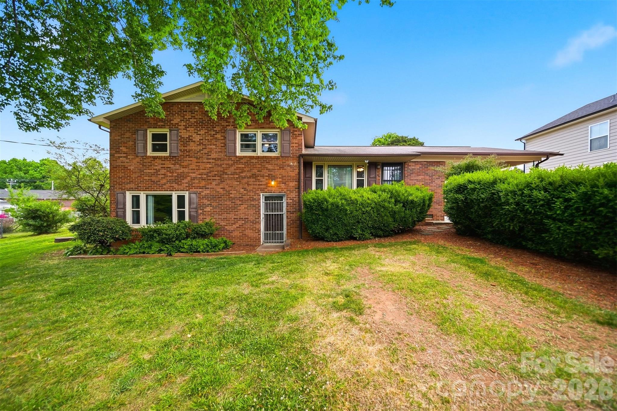 1329 33rd Street SE Conover NC 28613