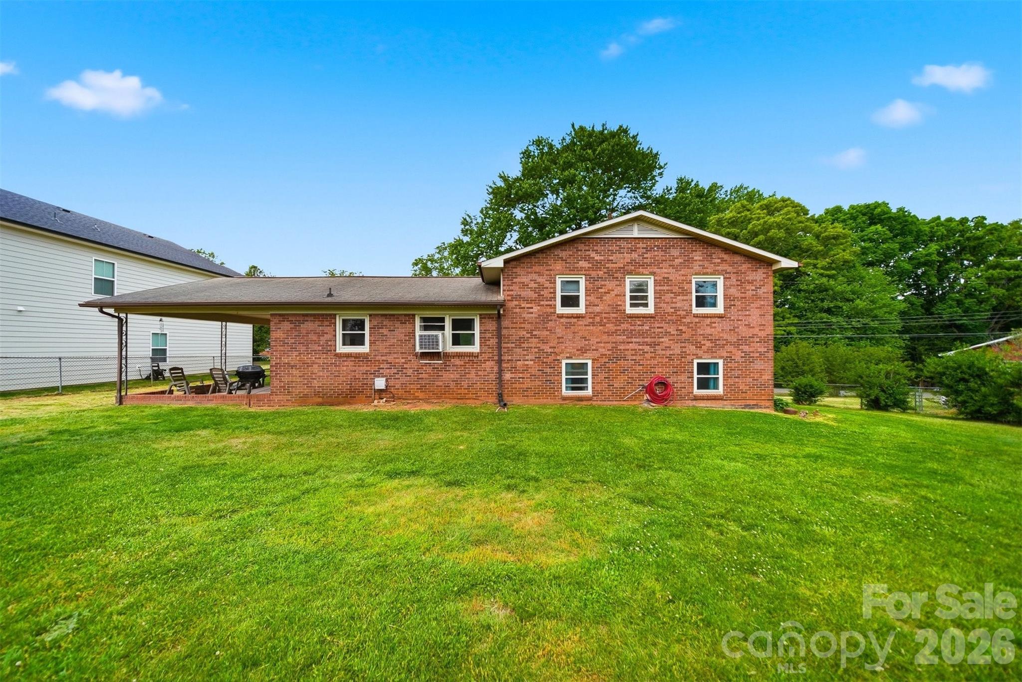 1329 33rd Street SE Conover NC 28613