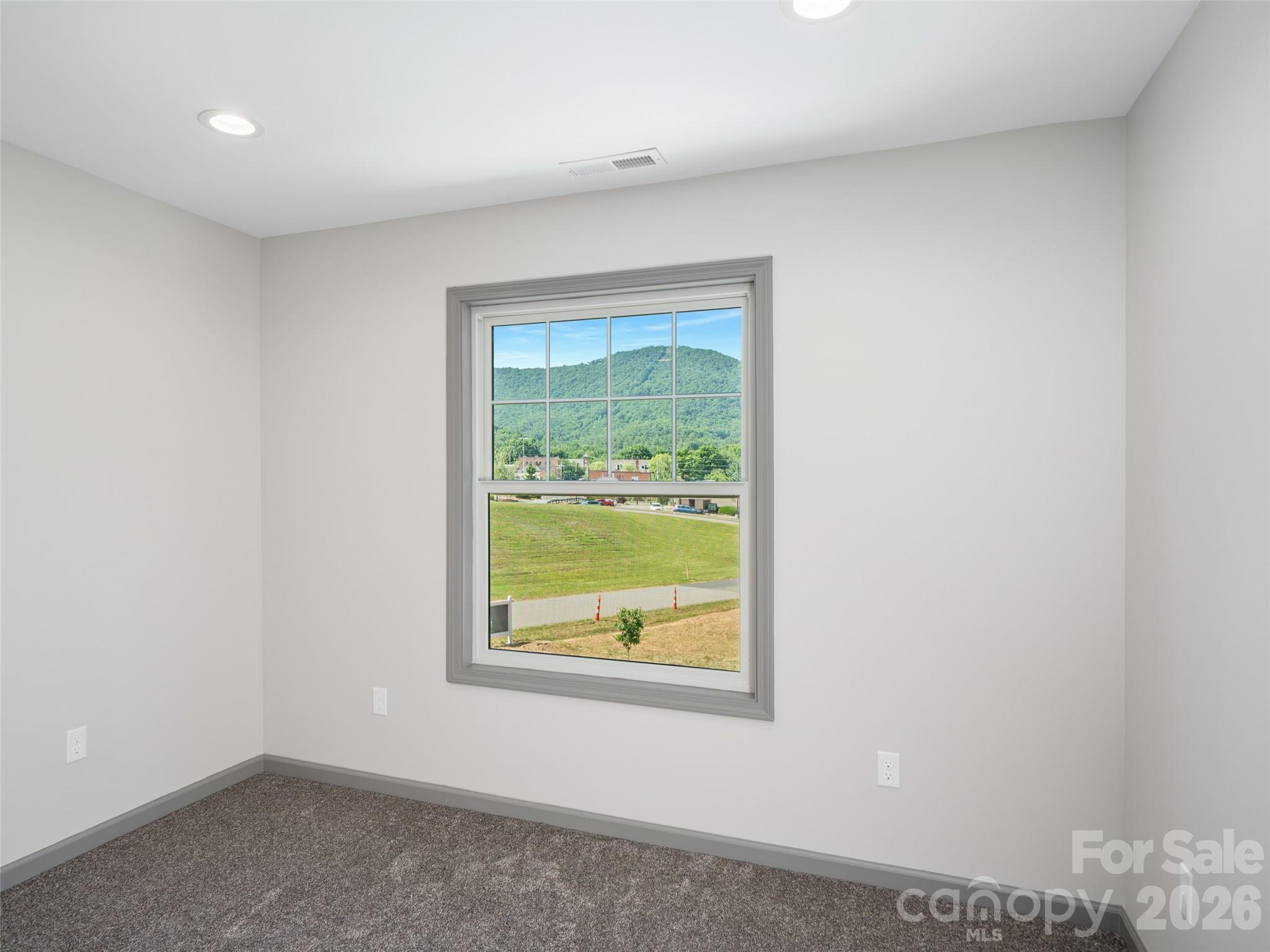 100 Red Twig Lane Burnsville NC 28714