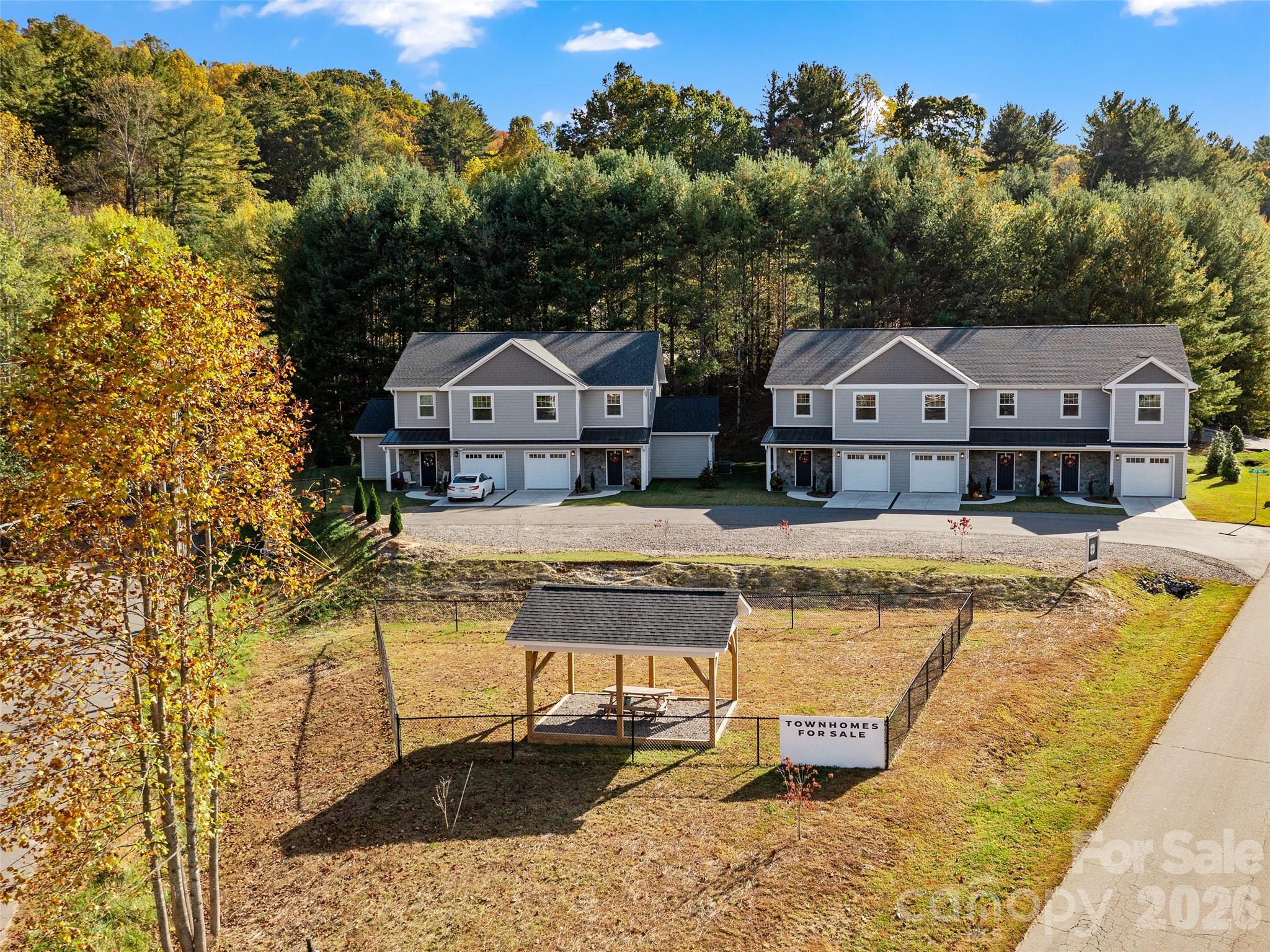 100 Red Twig Lane Burnsville NC 28714