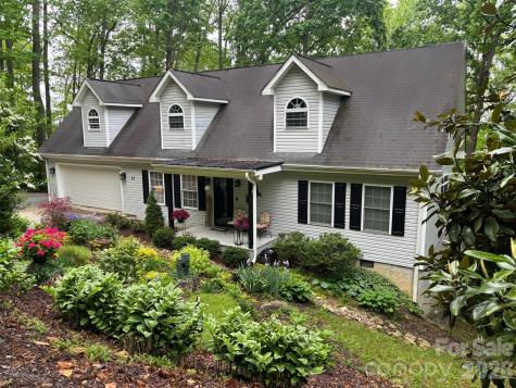 92 Willow Bend Hendersonville NC 28792