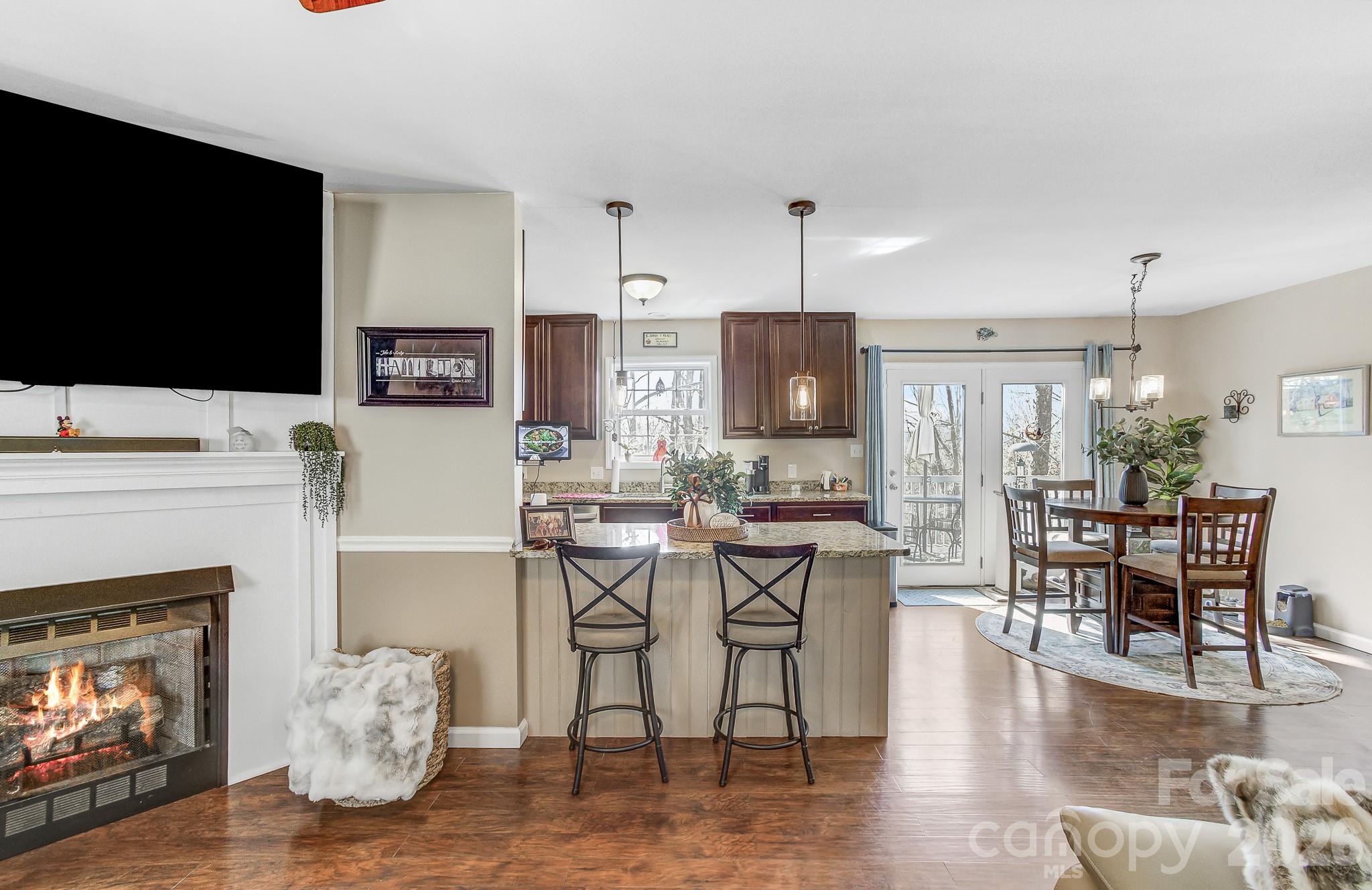 92 Willow Bend Hendersonville NC 28792