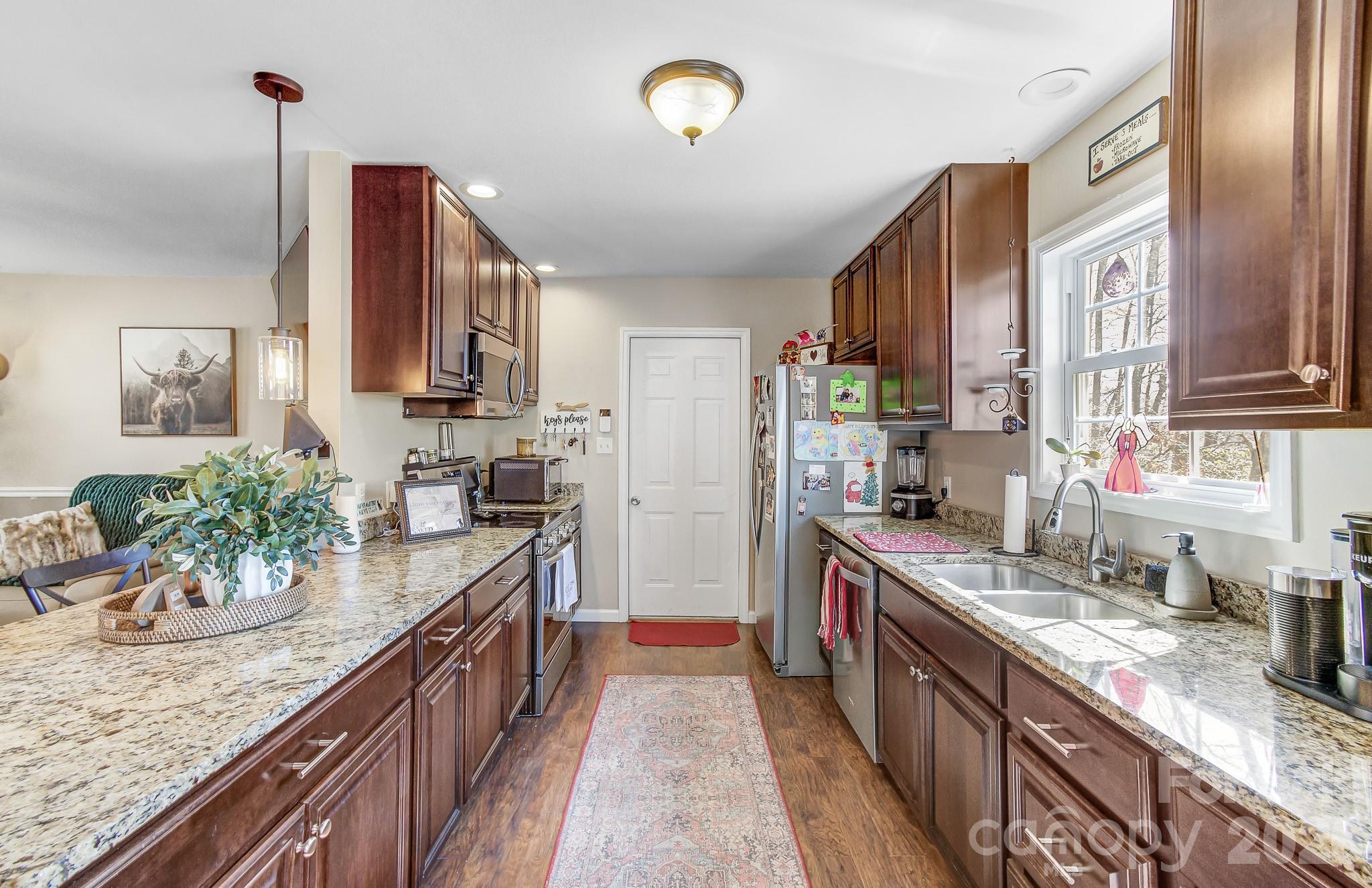 92 Willow Bend Hendersonville NC 28792