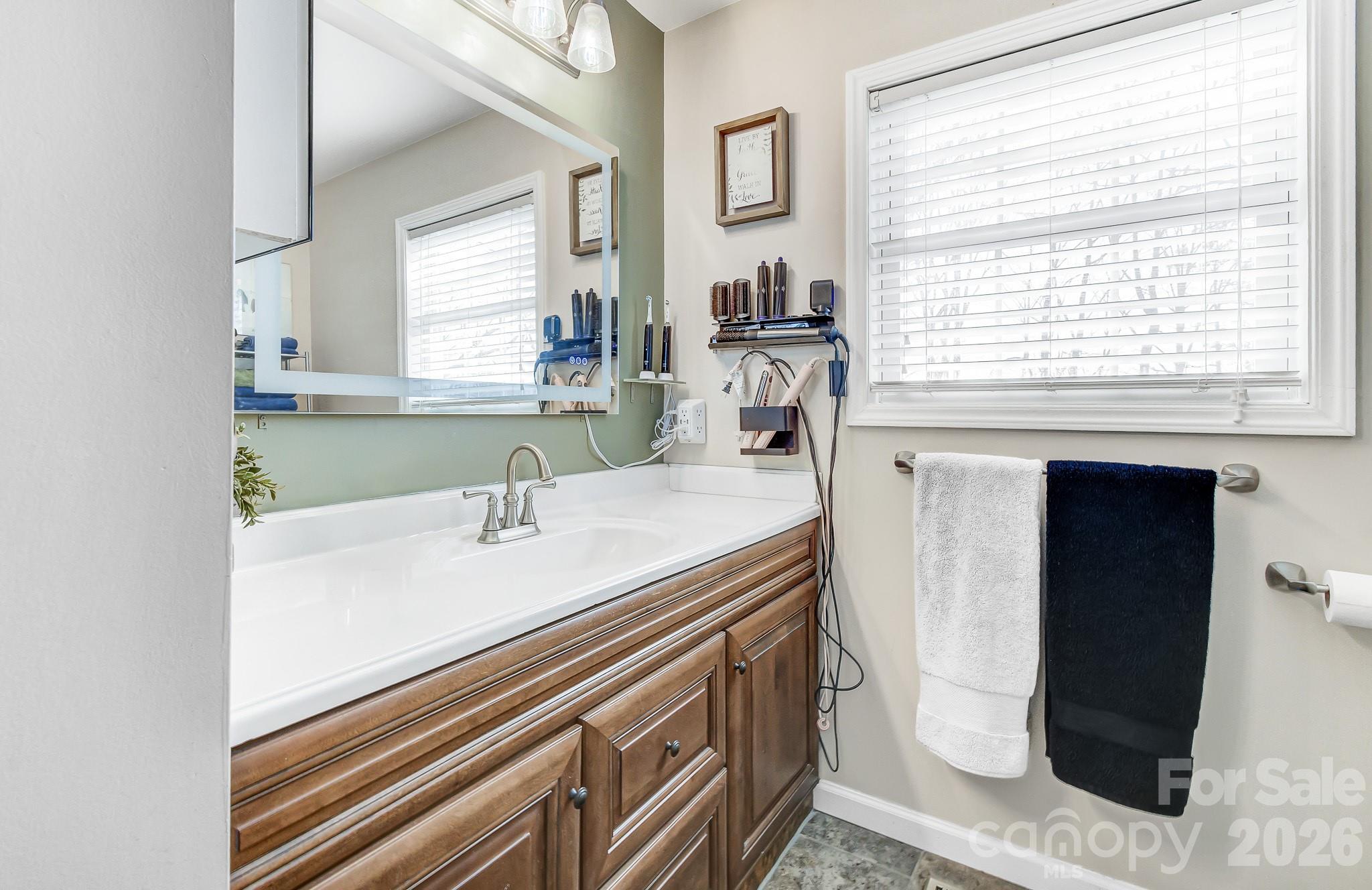 92 Willow Bend Hendersonville NC 28792