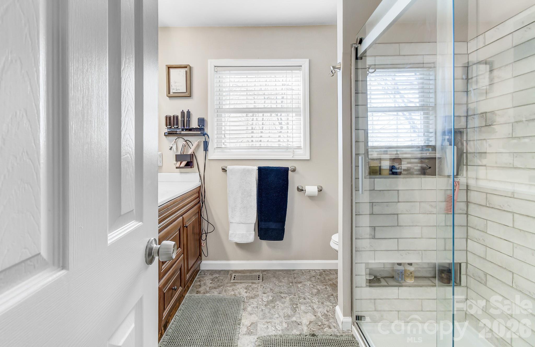 92 Willow Bend Hendersonville NC 28792