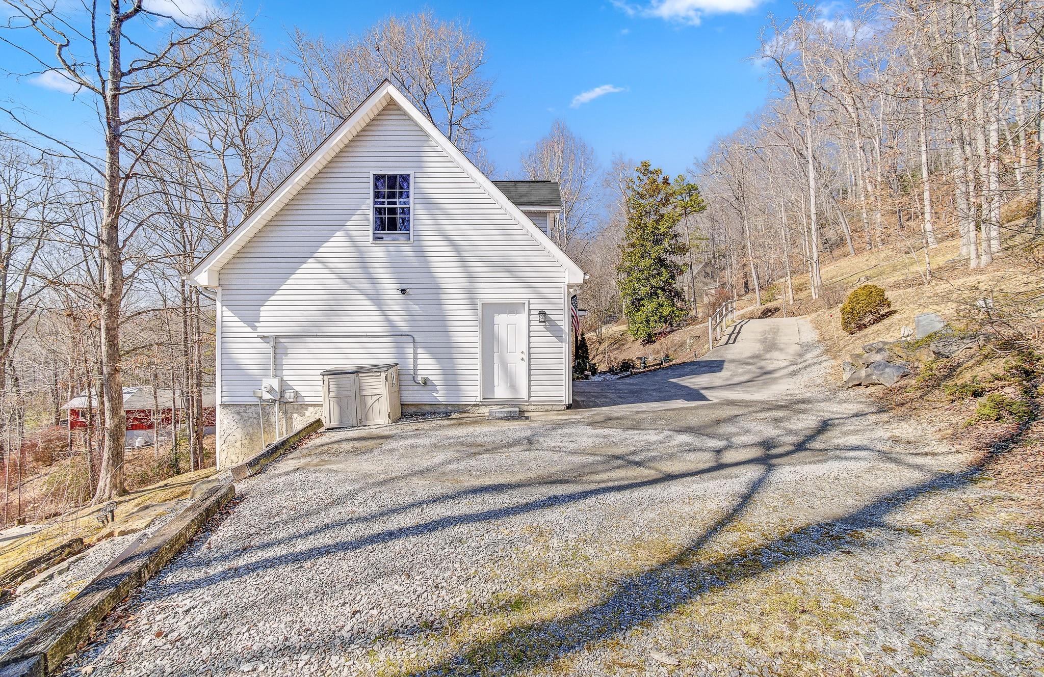 92 Willow Bend Hendersonville NC 28792