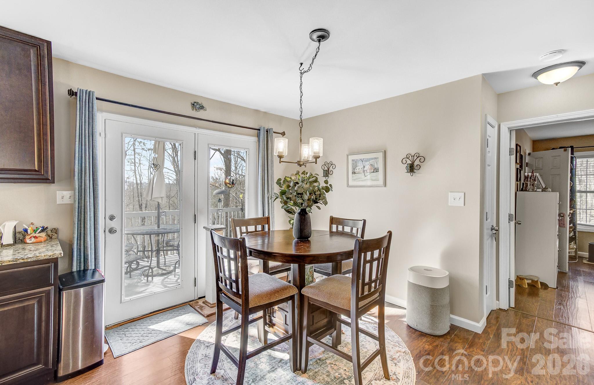 92 Willow Bend Hendersonville NC 28792
