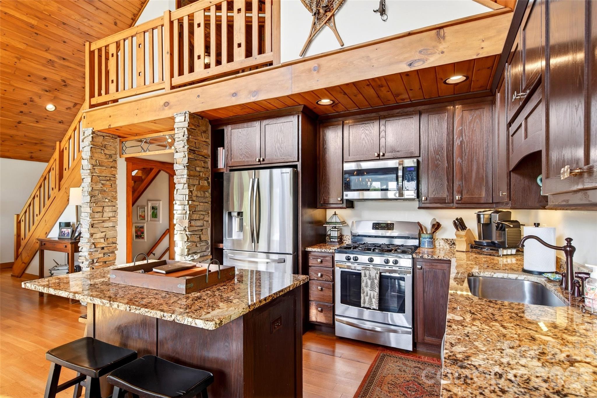 965 Grandview Peaks Drive Nebo NC 28761