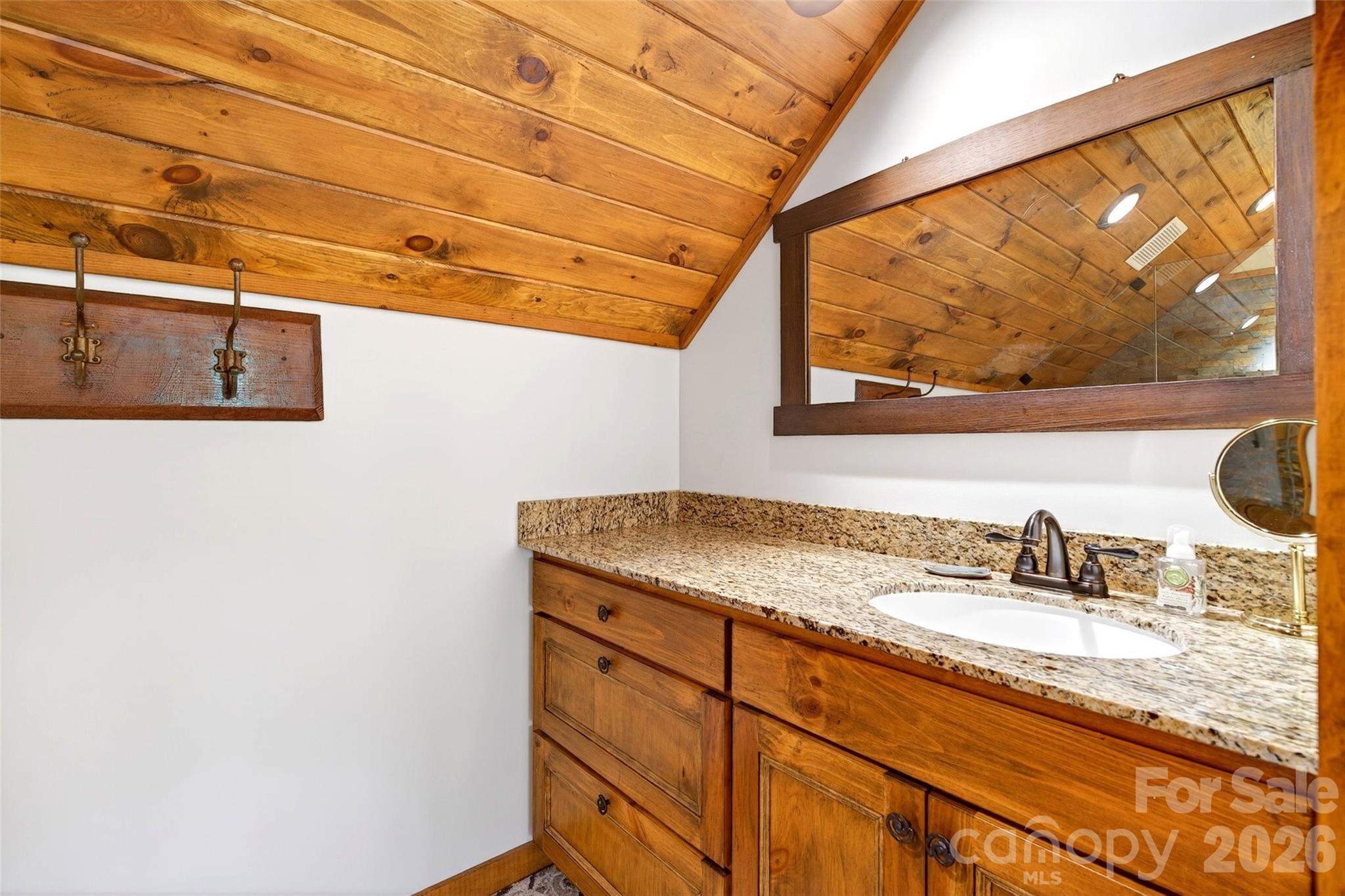 965 Grandview Peaks Drive Nebo NC 28761