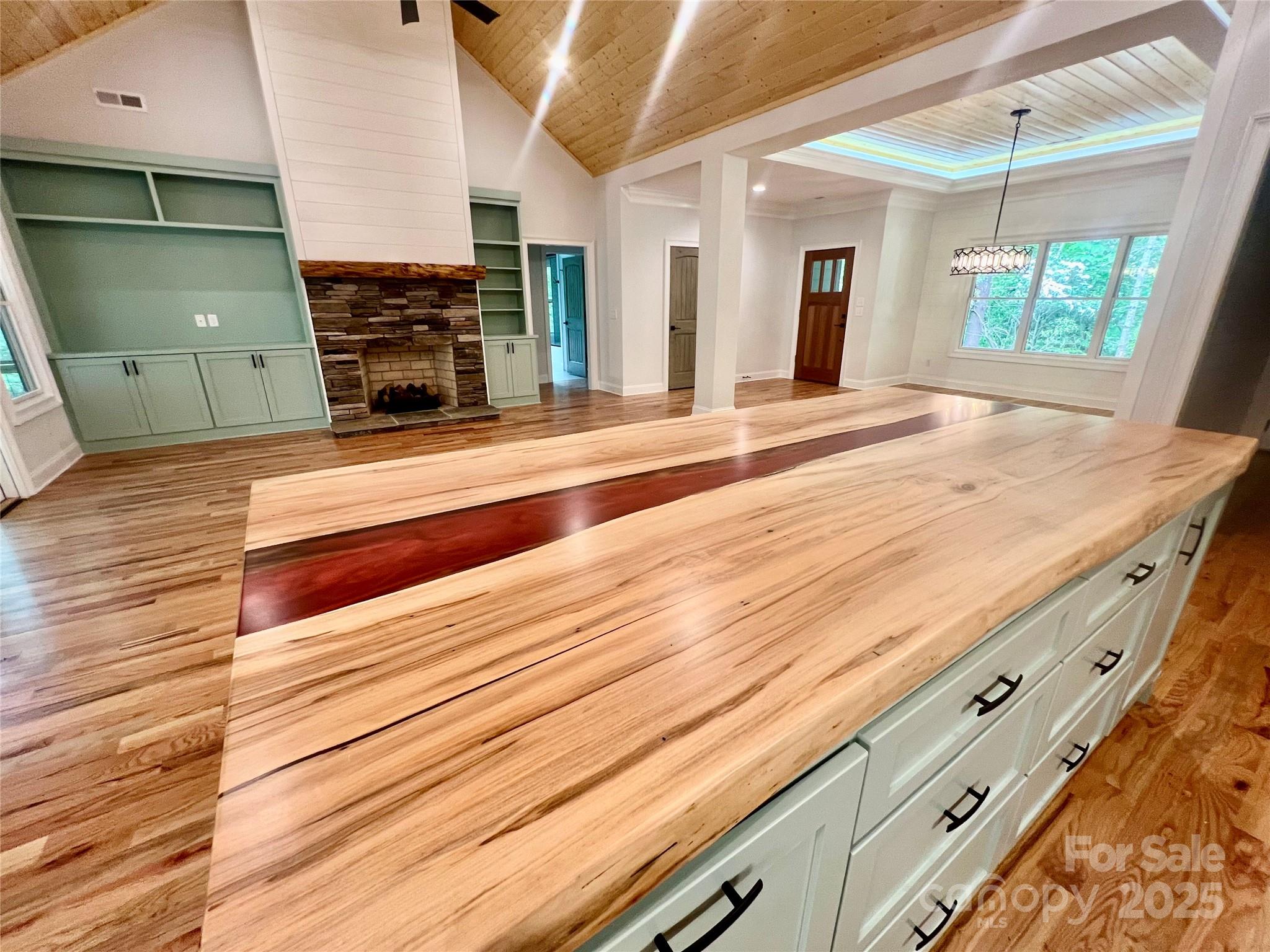 397 Soquili Drive Brevard NC 28712