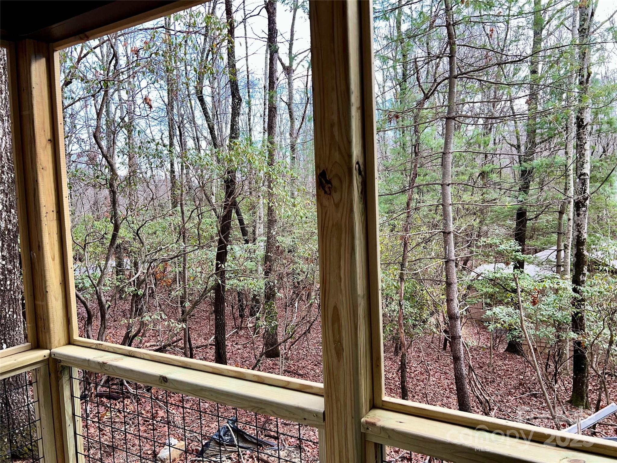 397 Soquili Drive Brevard NC 28712