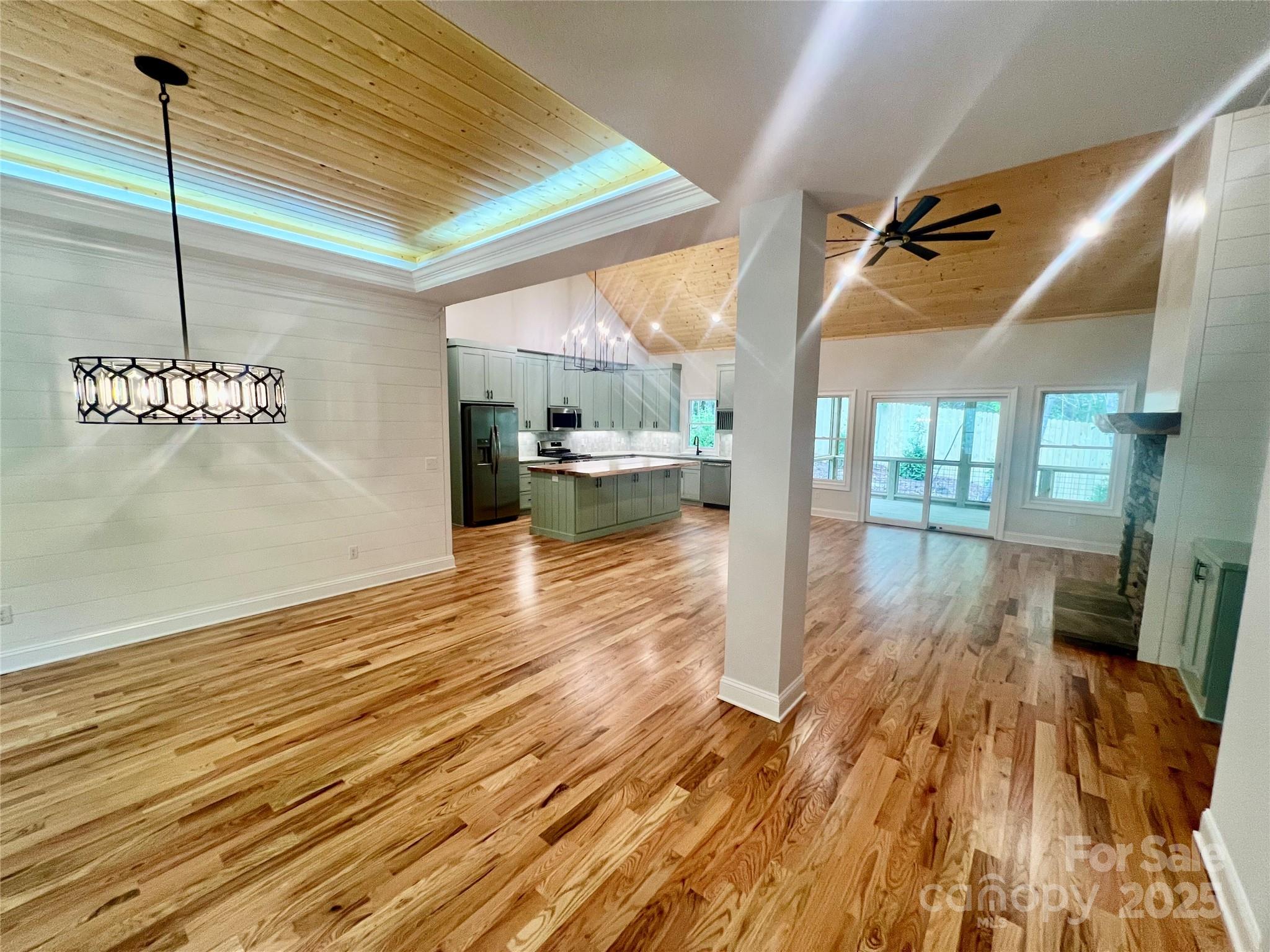 397 Soquili Drive Brevard NC 28712