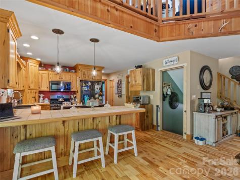 80 Ferguson Lane Bakersville NC 28705