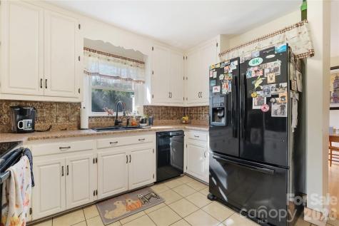 6268 Long Island Road Catawba NC 28609