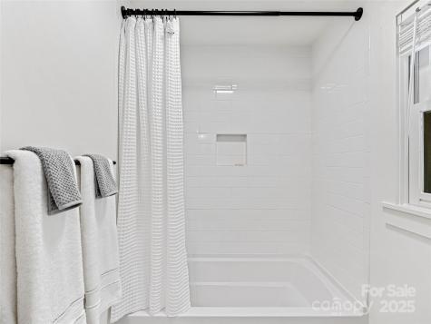 412 Cherokee Trace Lake Toxaway NC 28747