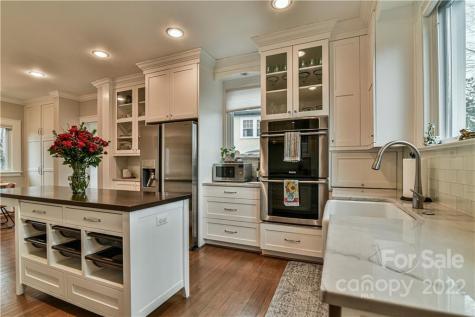 6 N Kensington Road Asheville NC 28804