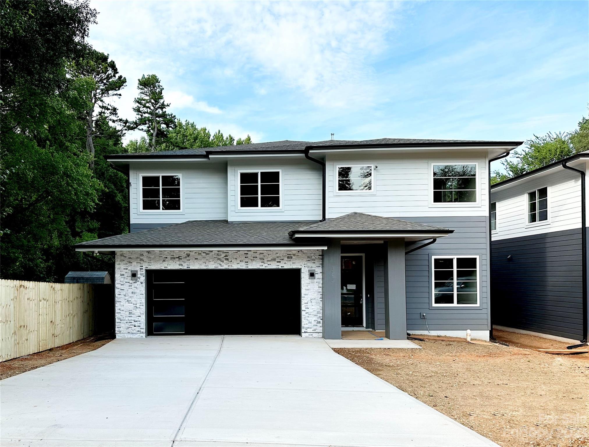 1513 Newcastle Street Charlotte NC 28216