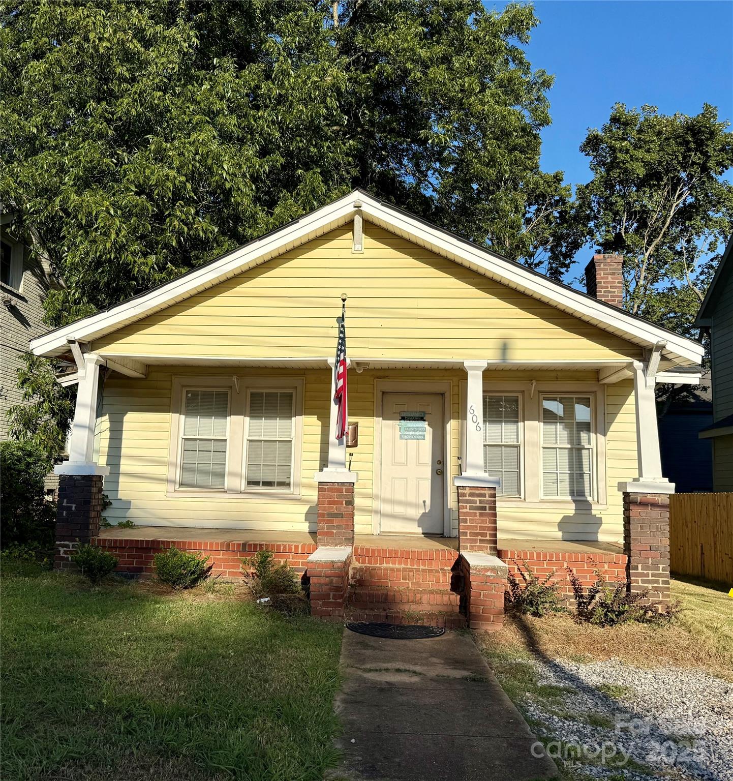 606 Campus Street Charlotte NC 28216