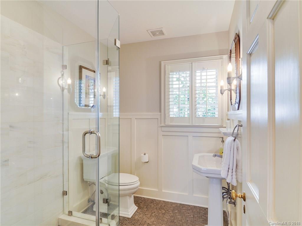 2213 Colony Road Charlotte NC 28209