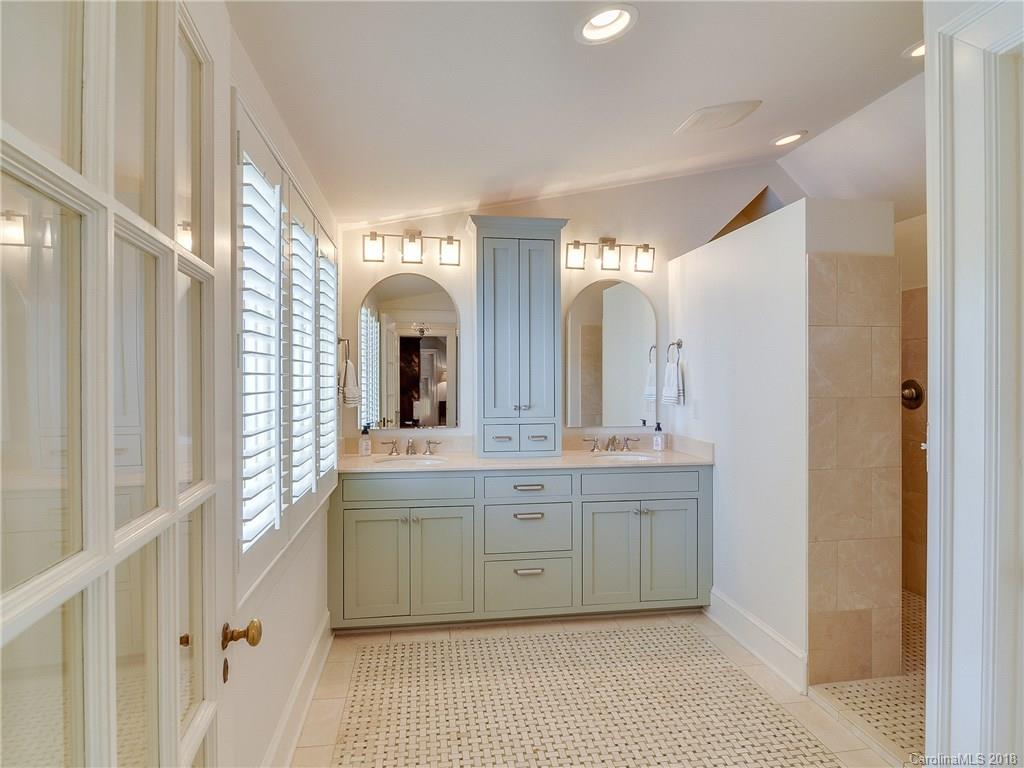 2213 Colony Road Charlotte NC 28209