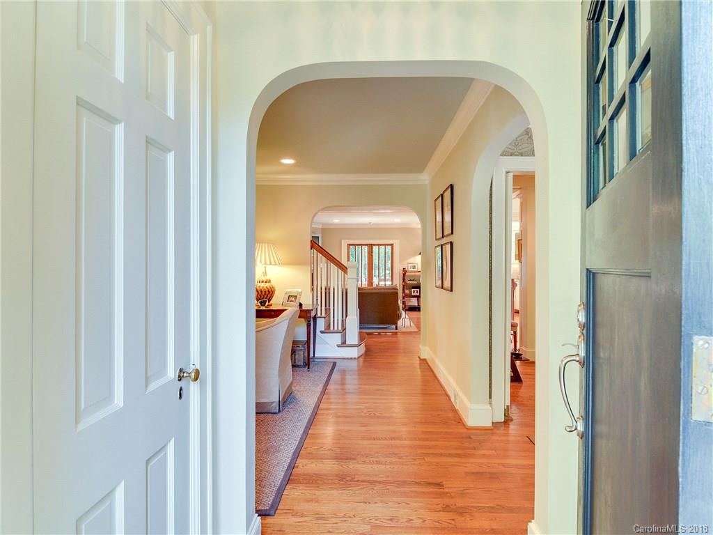 2213 Colony Road Charlotte NC 28209
